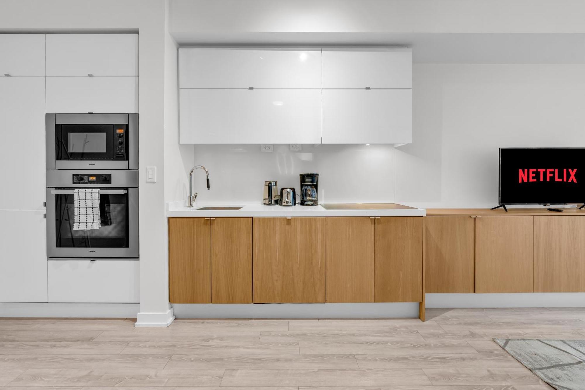 Spadina Modern Suites Toronto Ngoại thất bức ảnh