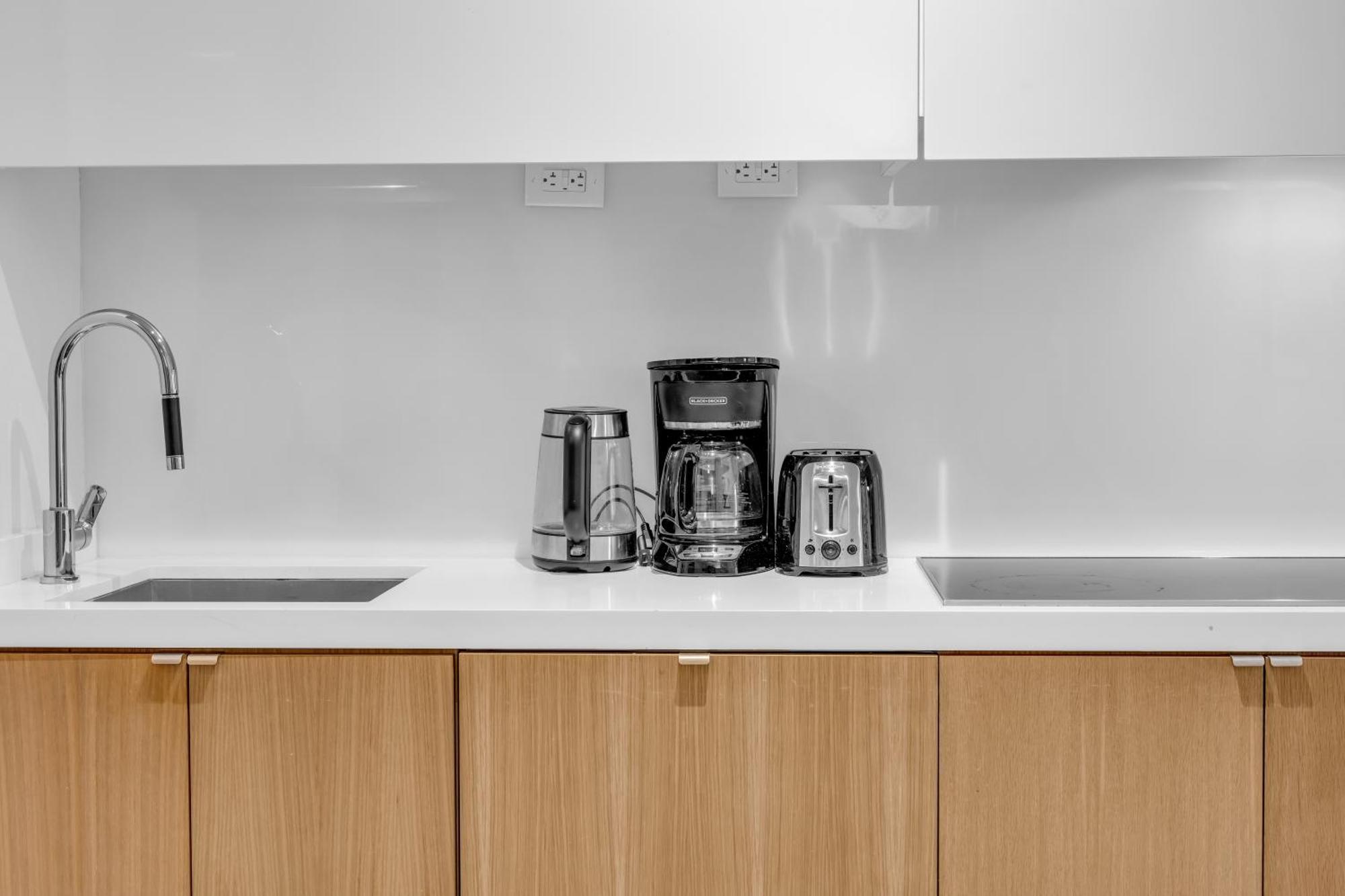 Spadina Modern Suites Toronto Ngoại thất bức ảnh